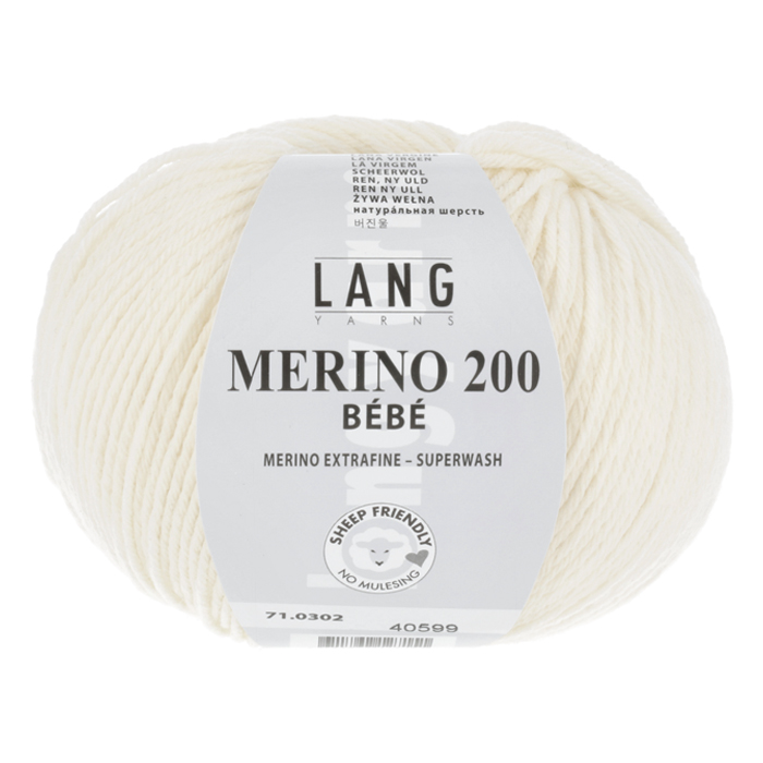 lang-yarns-merino-bebe-200-farge-302-natur Merino 200 bebe er et strikkegarn fra Langyarns. Garnet inneholder 100% merinoull (extrafine mulesing free). 50 g ca 203 meter. Strikkefasthet 28 masker x 32 omganger på pinne 3 = 10 x 10 cm. Garnet passer like godt til både barn og voksne. Her i fargen 302.