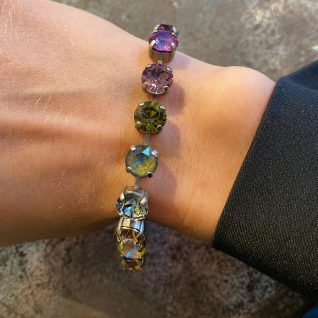 Glitzerschon swarovski armbånd fra den tyske leverandøren Pees. Her i fargen Delite.
