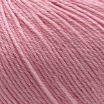 Merino Bebe fra Lang Yarns. Her i fargen 409 Lyserød.